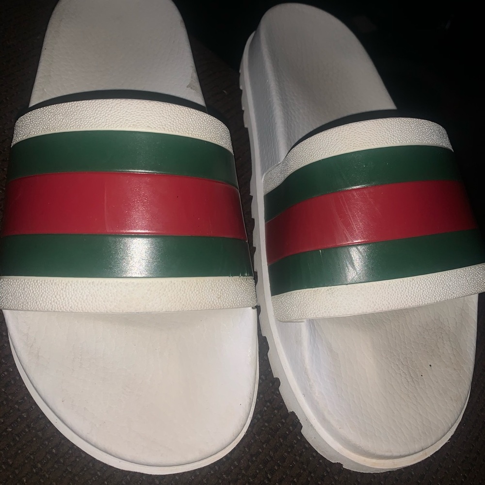 7.5-8-10 authentic Gucci slides size 11